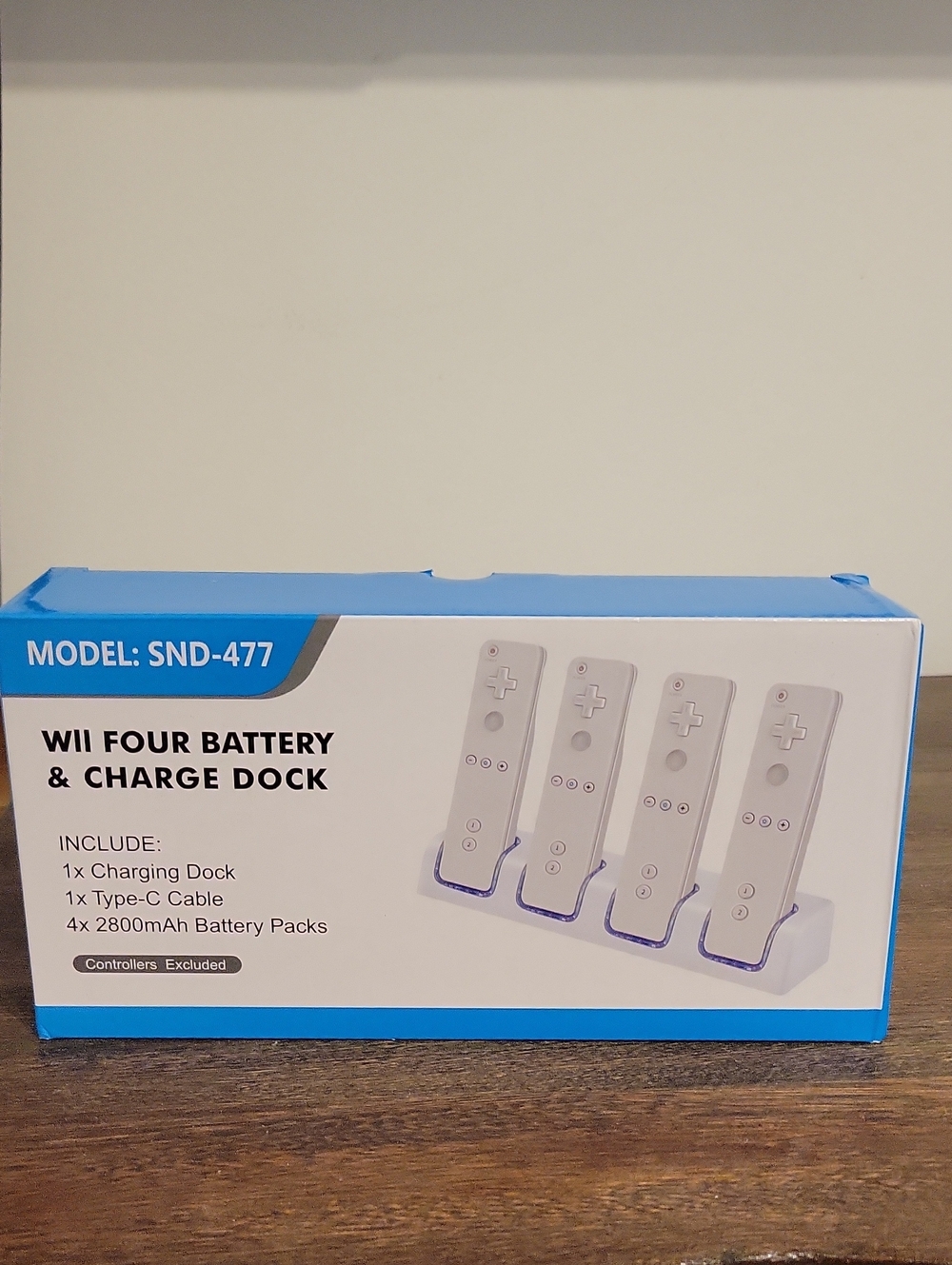 Wii Four Battery & Charge Dock - White